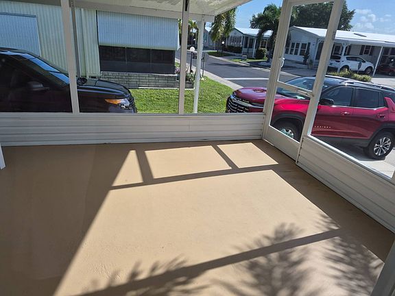 3rd image of 406 Horizon Dr