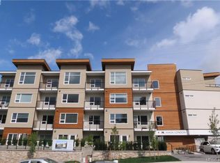 280 Island Hwy #209, View Royal, BC V9B1G5