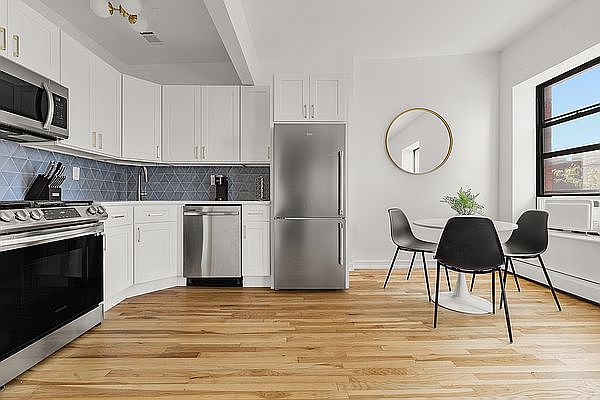 1st image of 45 W 126th St #2