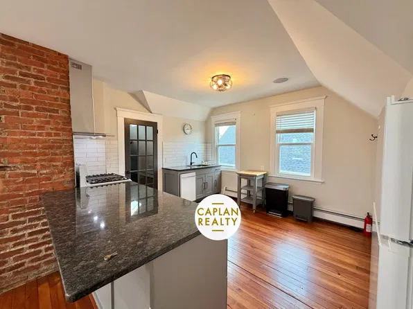 53 E Pearl St #3, New Haven, CT 06513