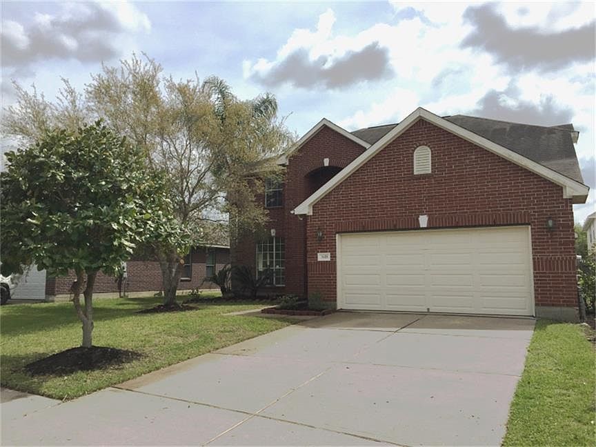 1st image of 3618 Wellington Dr