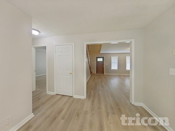 4th image of 2784 Willow Tree Overlook