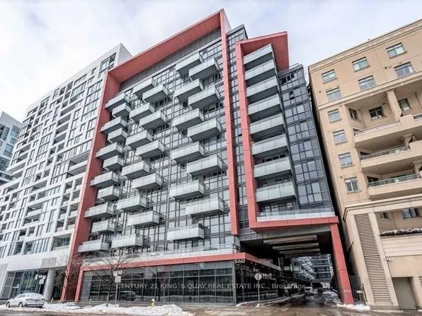 560 Front St W, Toronto, ON