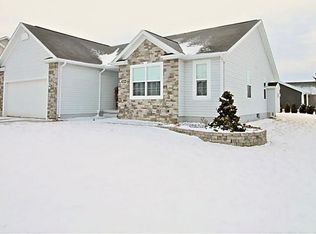 2684 Enclave St NW, Uniontown, OH