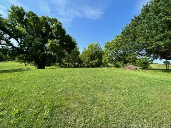 3500 Mayer Ln, Muskogee, OK 74403