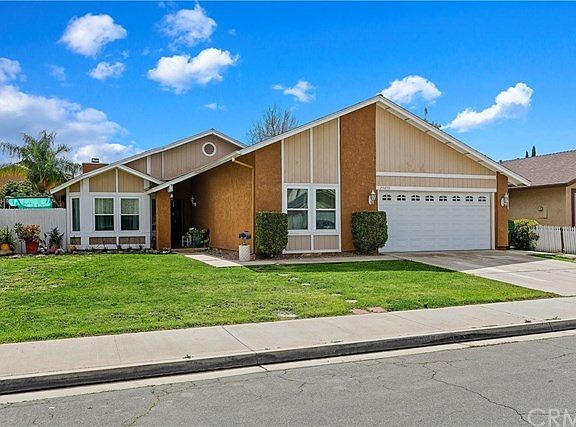 3rd image of 24655 Willet Ln