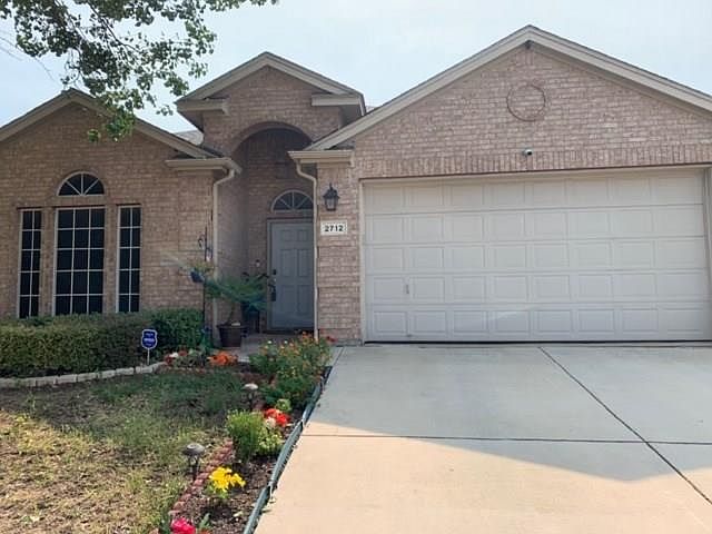 1st image of 2712 Evening Shade Dr