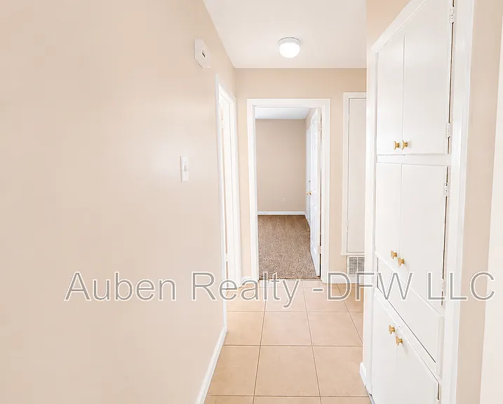 1615 N Alexander St — Photo 15