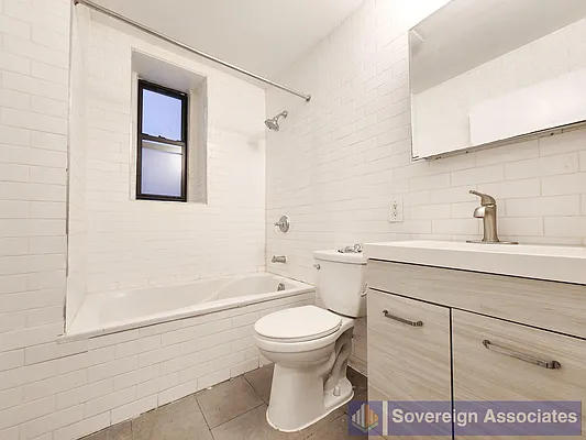 Rented by Sovereign Associates | media 9