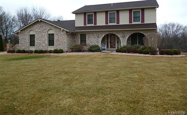 1st image of 36209 Parklane Cir