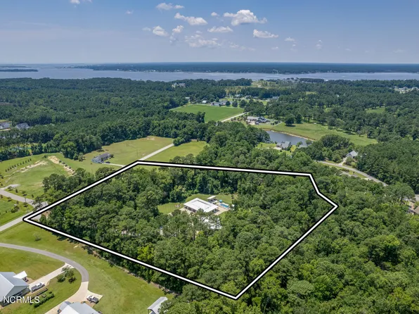 216 W Firetower Road, Swansboro, NC 28584