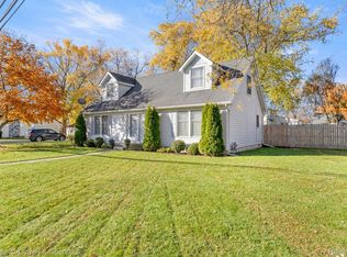 2185 Pleasantview St, Monroe, MI 48162