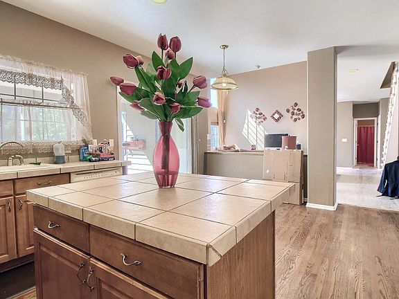 4th image of 20428 E Saratoga Pl