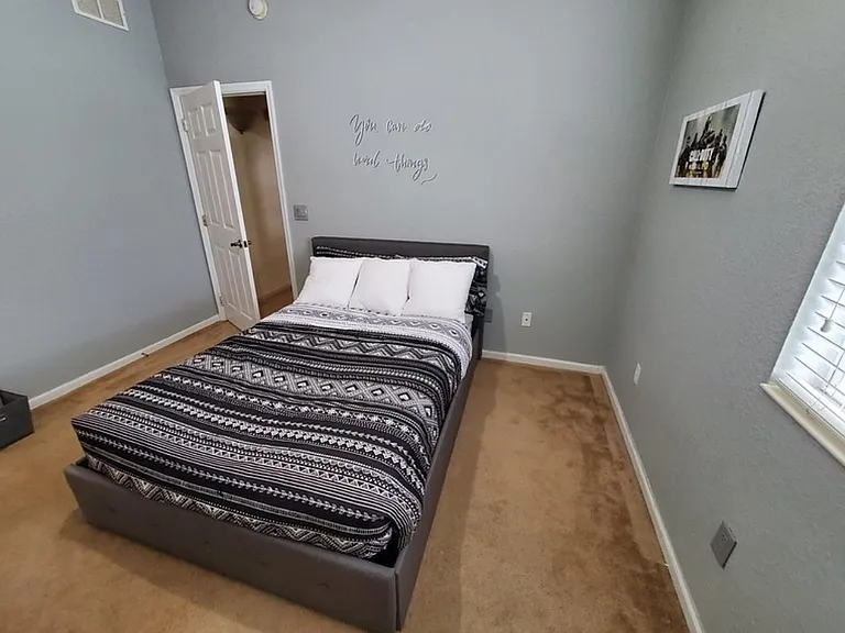 3001 Laurel Park Ln #201 — Photo 22
