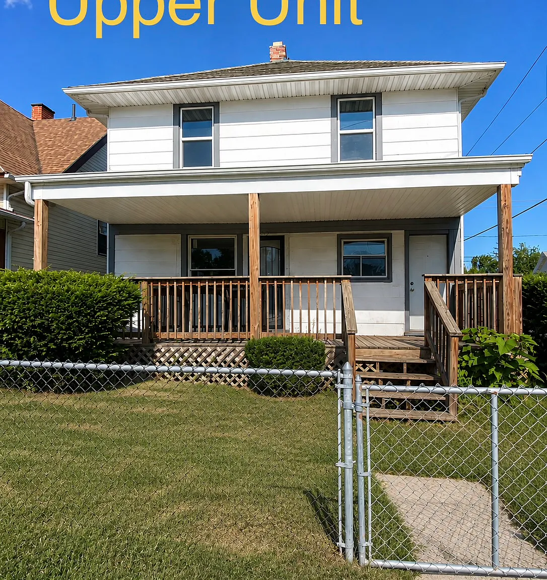 2 bed, $895 — Photo 1