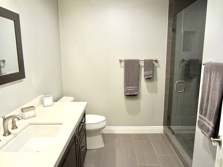 266 S Madison Ave #106 — Photo 9