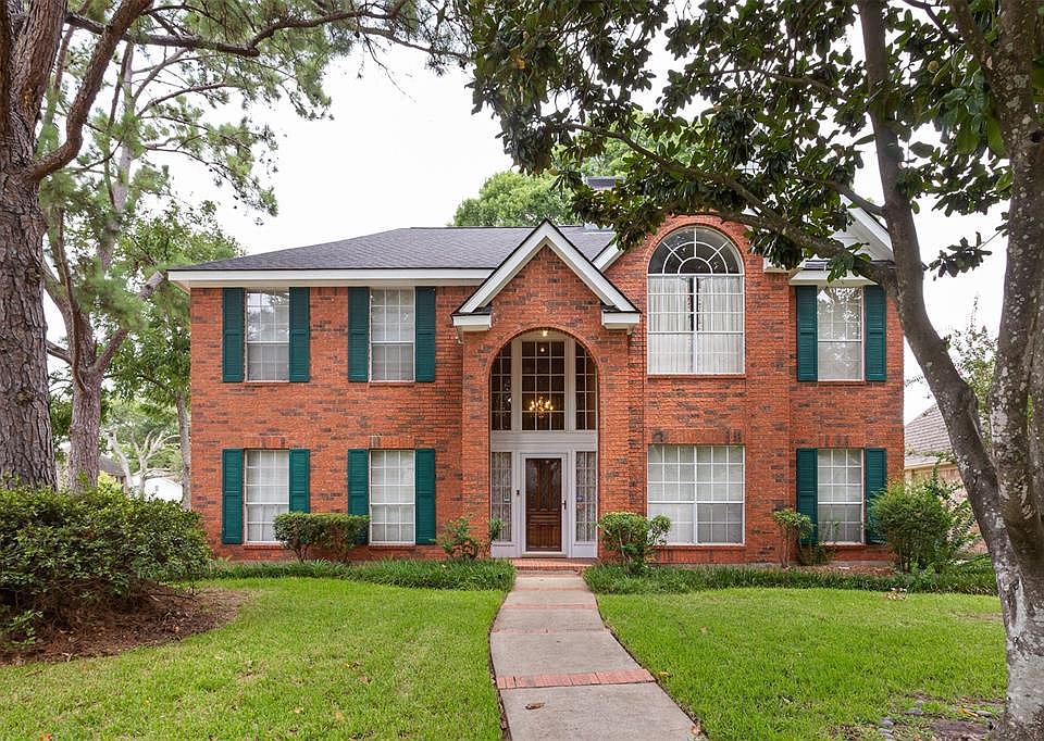 1st image of 7719 Club Lake Dr
