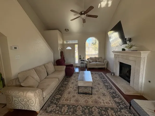 816 Lago Vista St, San Marcos, TX 78666