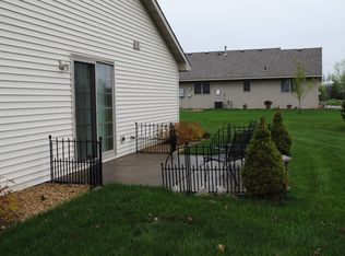 1901 Lupine Dr, Hudson, WI 54016