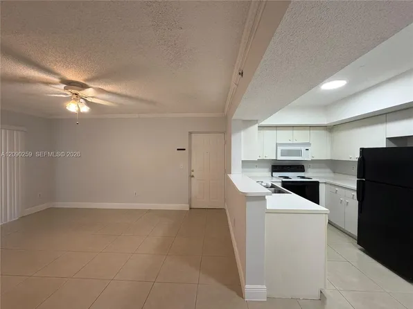 5610 NW 61st St APT 1119, Pompano Beach, FL 33073