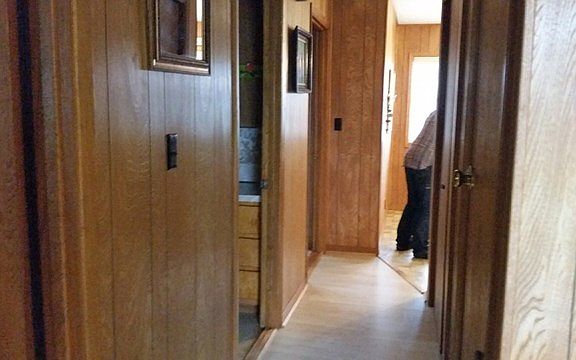 5th image of 108 S Guadalupe St