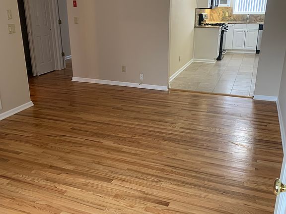 2nd image of 87 Cottage Pl APT 16