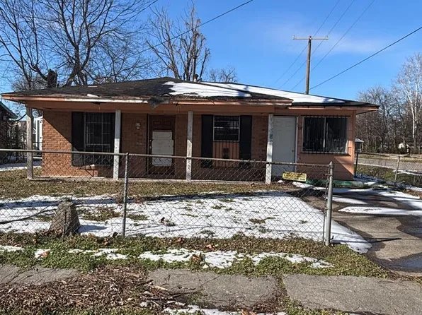 424 Persimmon St, Greenville, MS 38701