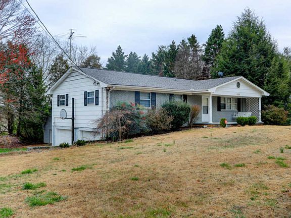 2nd image of 1416 Mount Vista Dr