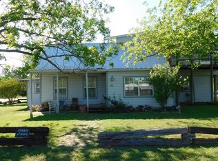 2001 N Hood St, Uvalde, TX 78801