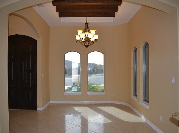 2nd image of 2104 Nickel Dr