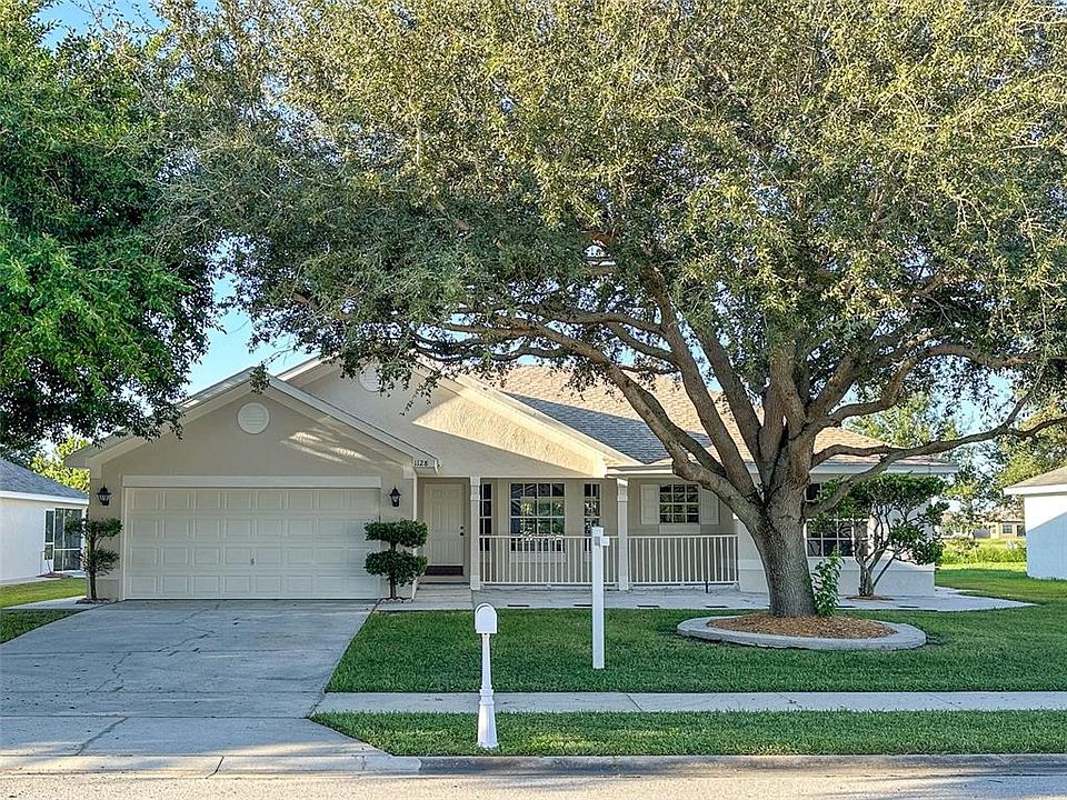 1st image of 1128 LAKE PLACE COURT