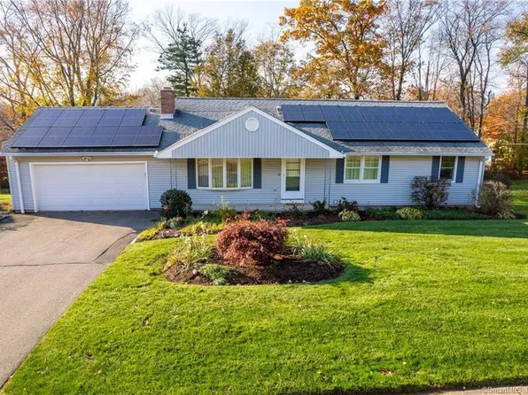 49 Metacomet Road, Plainville, CT 06062