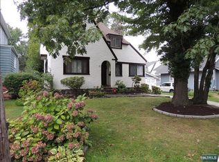 27 6th St, Englewood Cliffs, NJ 07632