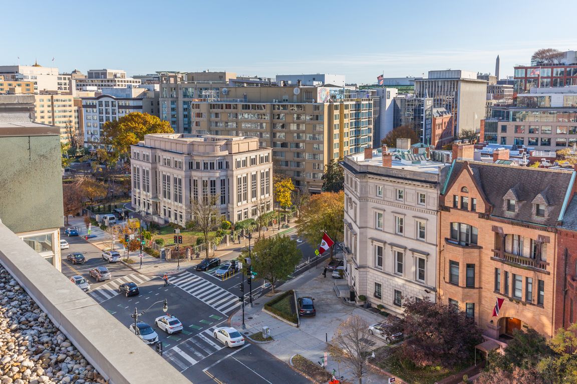 next background image