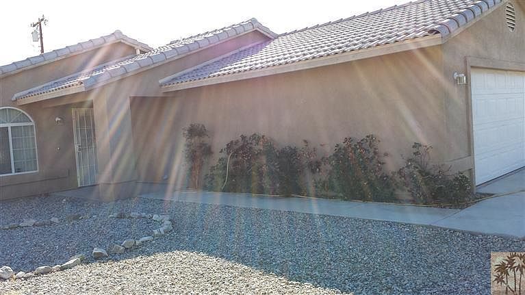 1st image of 12370 Pomelo Dr