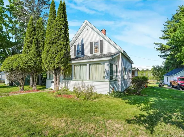 315 Canada St, Fredericton, NB E3A 4A3