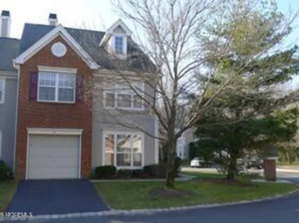 54 Durant Ave, Holmdel, NJ 07733