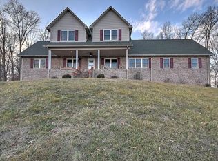 862 Hickory Tree Rd, Bristol, TN 37620
