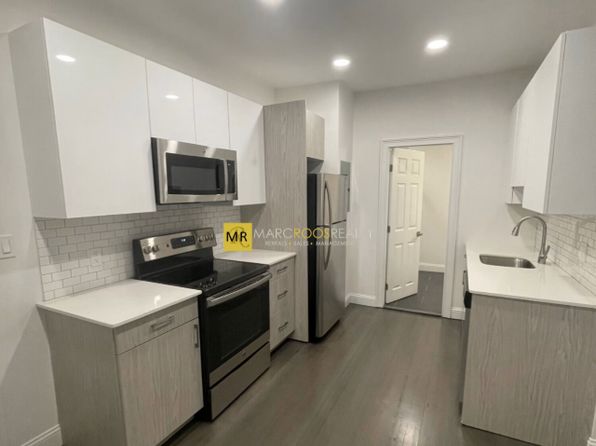 31 Temple St APT 2F