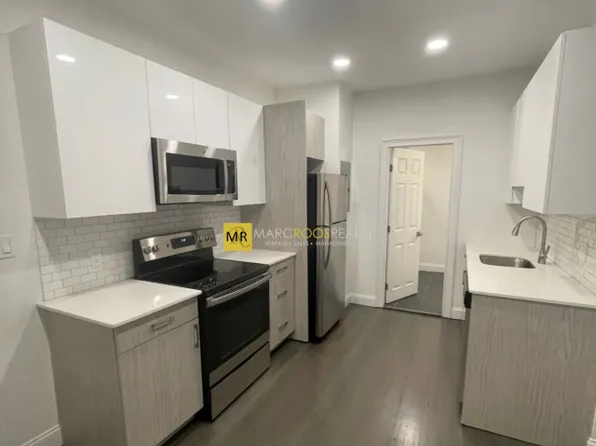 31 Temple St APT 2F, Boston, MA 02114