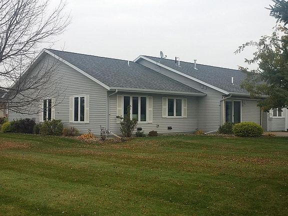 2nd image of 826 Brendan Ct