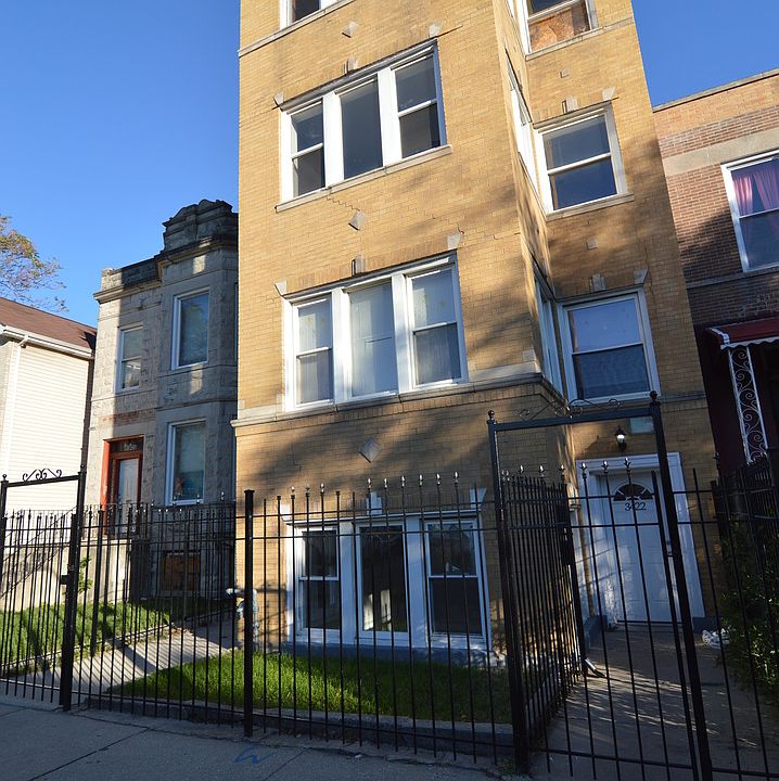 1st image of 3422 W Grenshaw St #3