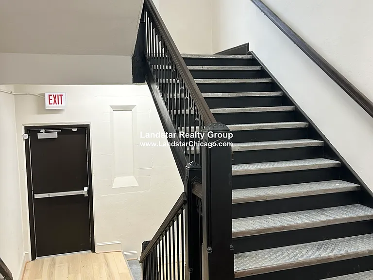 4611 S Ellis Ave #204 — Photo 23