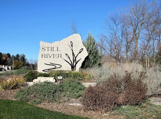 N21W24827 Still River Dr, Pewaukee, WI 53072