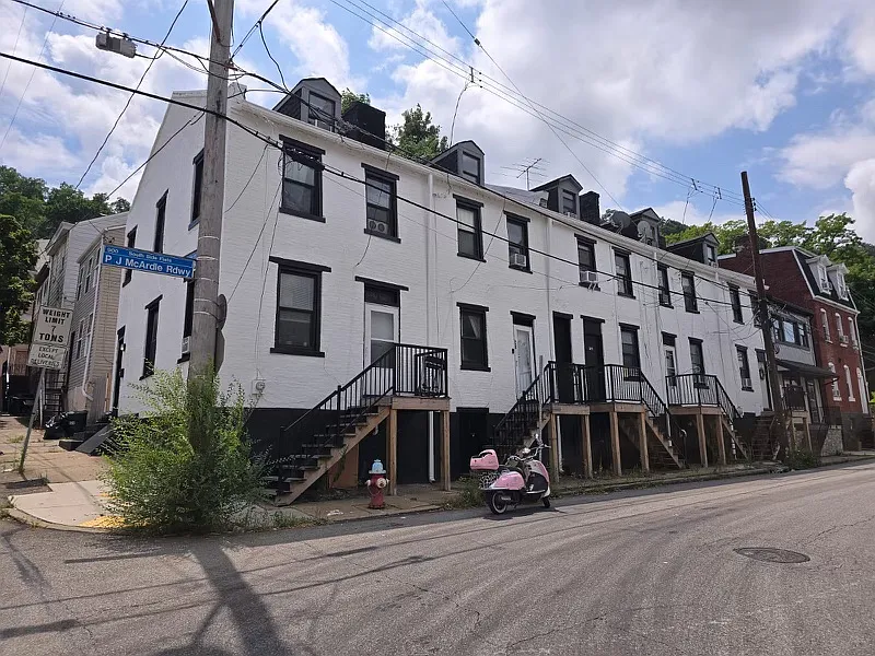 924 P J McArdle Roadway — Photo 1