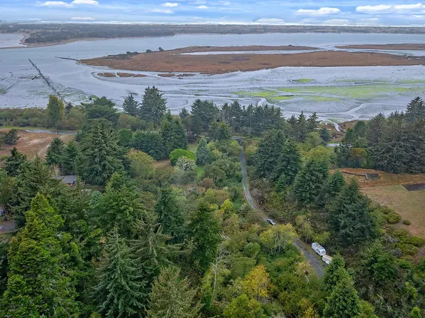 0 Cody Ln, Bandon, OR 97411
