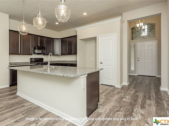 3rd image of 900 James Parker Cir