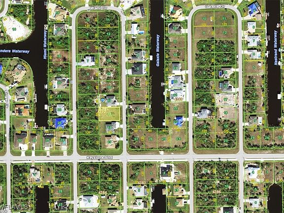 3rd image of 9445 Miami Cir