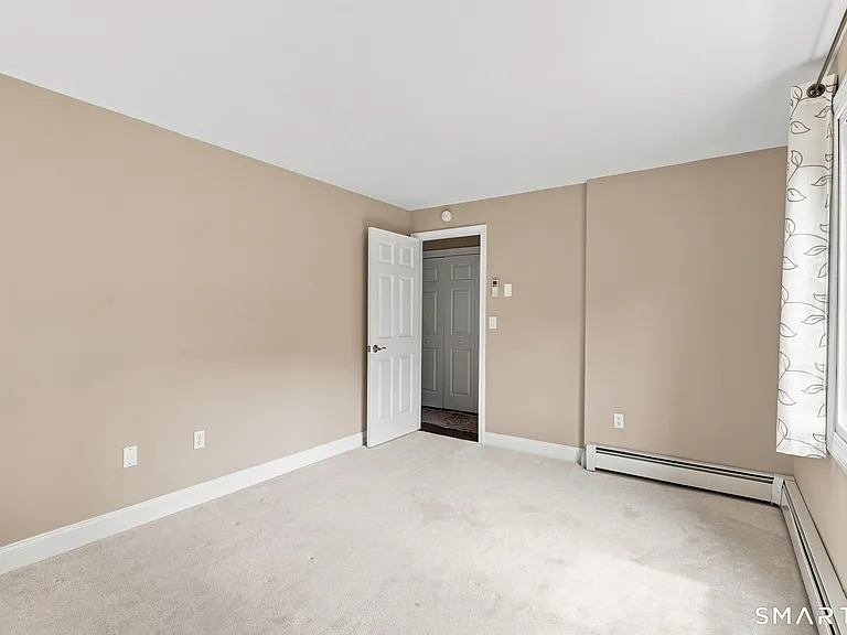 40 Rockledge Dr — Photo 25