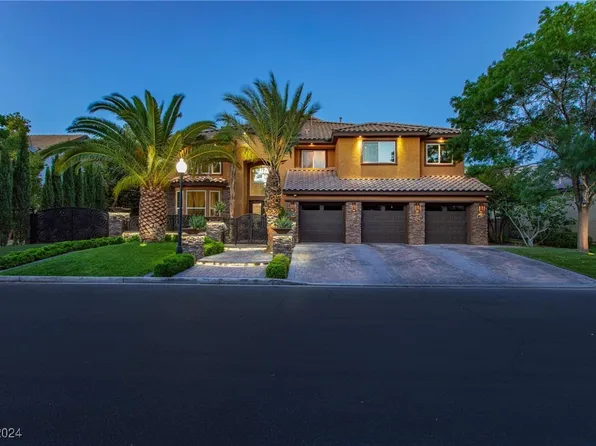 1504 Castle Wall St, Las Vegas, NV 89117